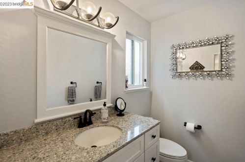 161 Holiday Hills Dr, Pacheco CA  94553-4211 exterior