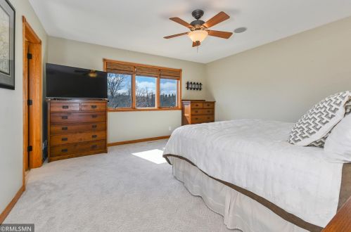 1306 16th Ave, Columbus MN  55025 exterior