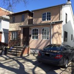 1621 2nd St, Brooklyn, NY 11223-1623