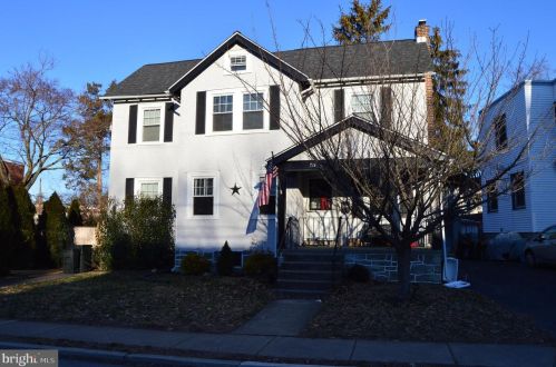 726 Humphreys Rd, Ardmore PA  19003-2021 exterior