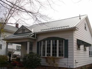 1504 Walnut St, Parral, OH 44622-2534