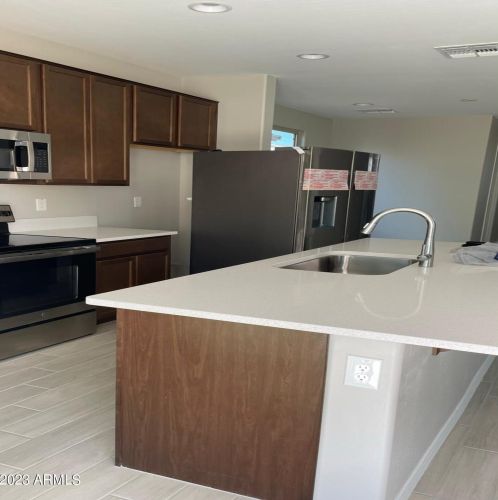 7315 13th Pl, Phoenix AZ  85042-5104 exterior