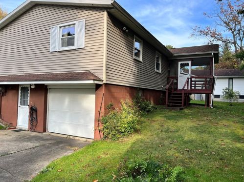 53 Bentley Ave, Greenville, PA 16125-1431