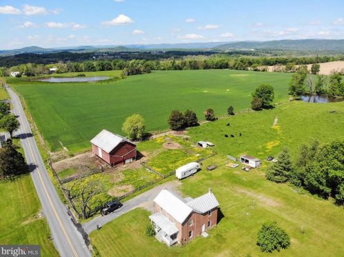 465 Readus Rd, Edinburg VA  22824-2917 exterior