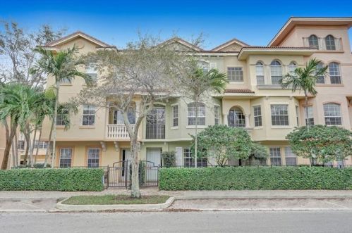 2450 San Pietro Cir, West Palm Beach, FL 33410-2970