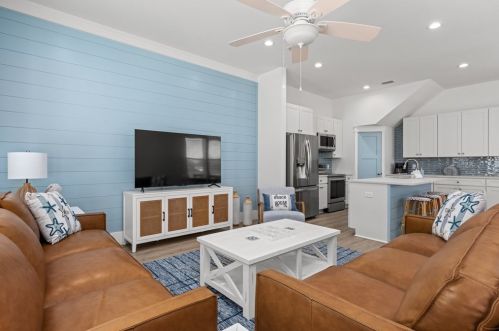 200 Pine Ave, Saint George Island FL  32328-2832 exterior