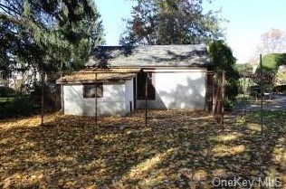 144 Edgewood Ave, Thornwood NY  10594-1109 exterior