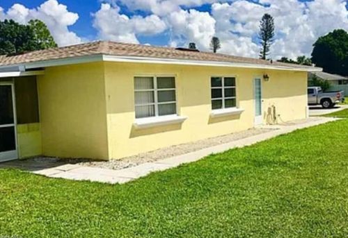 2129 45th Ter, Naples, FL 34116-6329