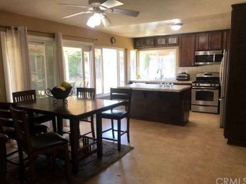 2845 Shalimar Pl, Riverside CA  92504-4315 exterior