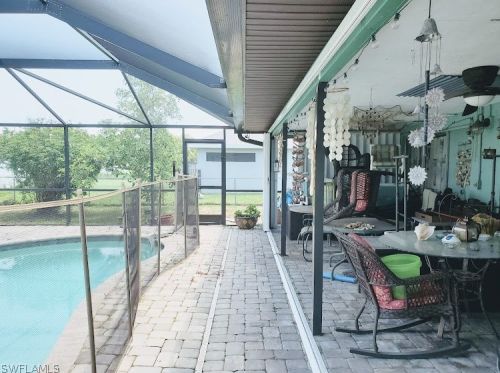 1709 13th Ter, Cape Coral, FL 33909-1640