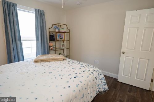 2 Highland Dr, Seaford DE  19973-4827 exterior