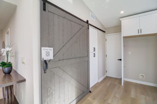 4190 Datcho Dr, San Diego CA 92117-4621 exterior