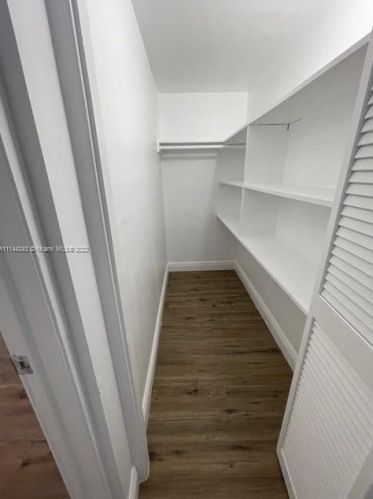 208 Southern Ave, Fort Pierce FL  34950-5433 exterior