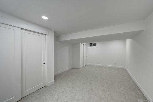 2045 Xavier St, Denver CO  80219-5048 exterior