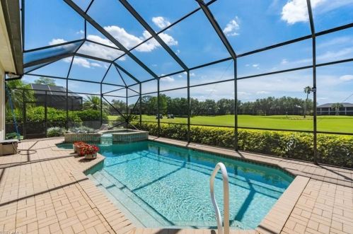 1102 Camelot Cir, Naples, FL 34119-1338