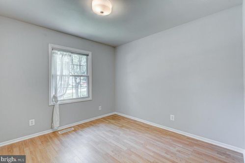 304 Albany St, Fredericksburg VA  22407-6304 exterior