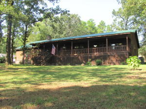 233 Stream Rd, Russellville, AR 72802-1735