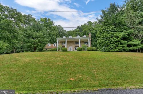 168 Country Club Trl, Charnita, PA 17320-8577