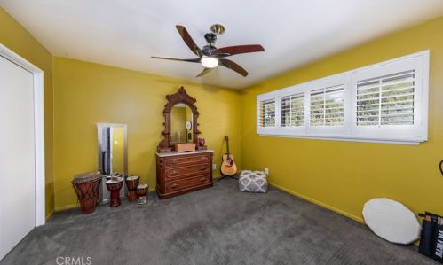 1672 Smiley Heights Dr, Redlands CA  92373-6533 exterior