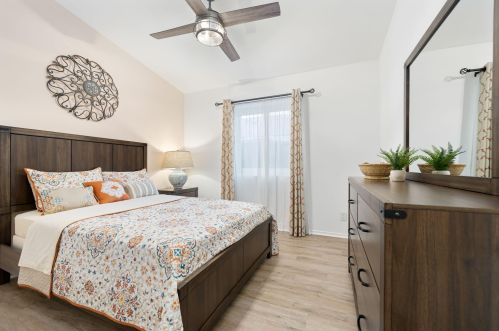 51915 Avenida Alvarado, La Quinta CA  92253-3190 exterior
