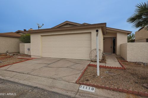 11119 82nd Ln, Peoria, AZ 85345-1099