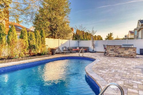 2672 Rachel St, North Bellmore NY  11710-5414 exterior