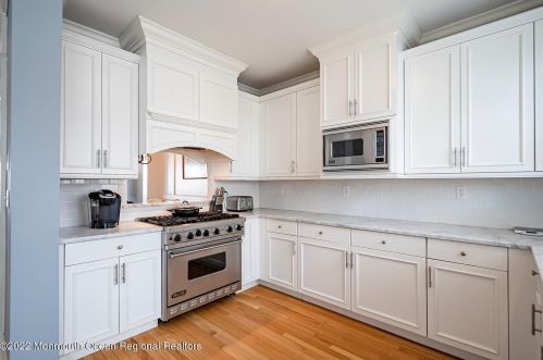 203 Riv Mist Way, Brielle NJ 08730-1465 exterior