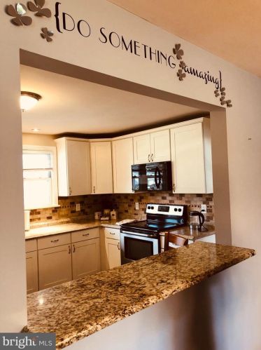 506 Butler Pike, Prospectville PA 19002-6027 exterior