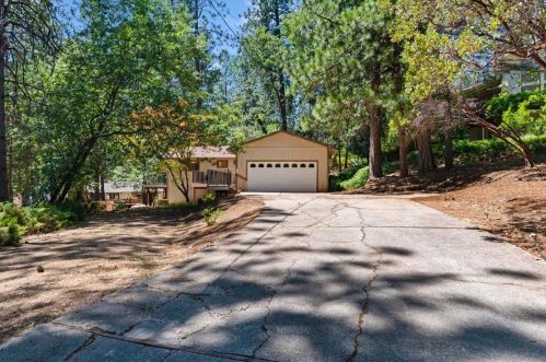 11144 Edward Dr, Grass Valley, CA 95949-6651
