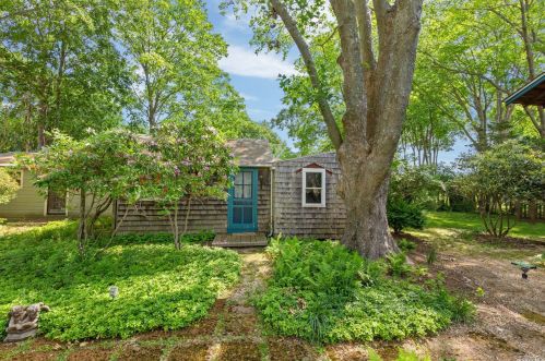 44 Sound Dr, Greenport NY  11944-1007 exterior