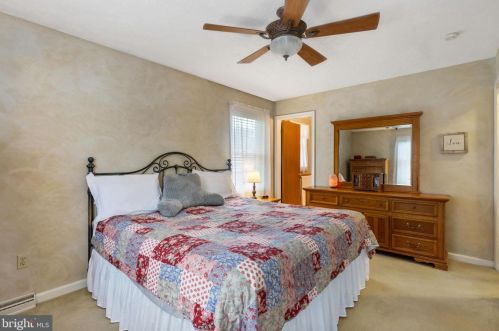 65 Woodland Dr, Shrewsbury PA  17361-1233 exterior