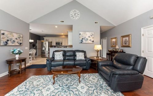 2102 Traverse Crk Dr, Milford OH  45150-5050 exterior