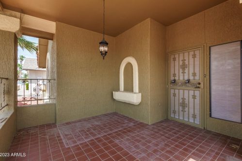 13839 Pinetree Dr, Sun City, AZ 85375-5424