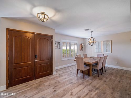 5202 Janice Way, Scottsdale, AZ 85254-2337