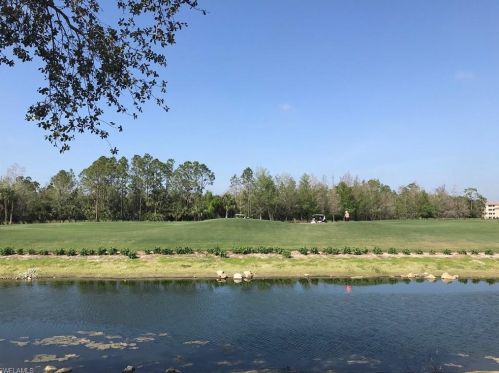 3870 Sawgrass Way, Naples, FL 34112-3424