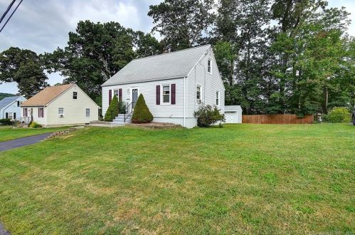 180 Stonecrest Dr, Bristol CT  06010-5321 exterior
