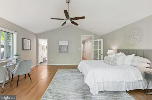 444 Great Falls St, Falls Church VA  22046-2608 exterior