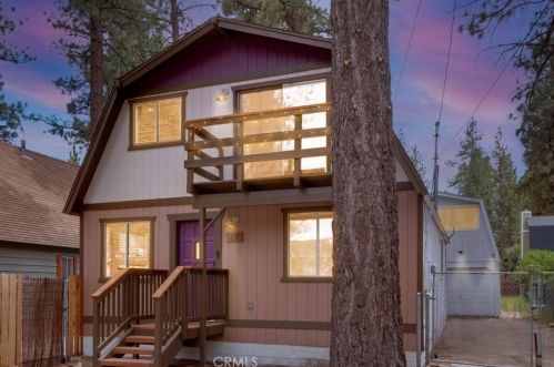 836 Mountain View Blvd, Big Bear City, CA 92314-9432