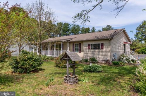 25715 Cave Neck Rd, Milton, DE 19968-2813
