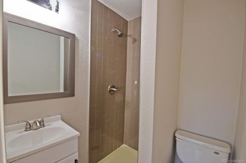 507 Stuart St, Denver CO 80204-4623 exterior