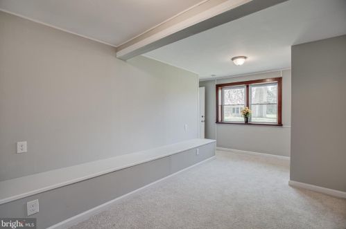 10600 Woodland Dr, Fredericksburg VA  22407-7759 exterior