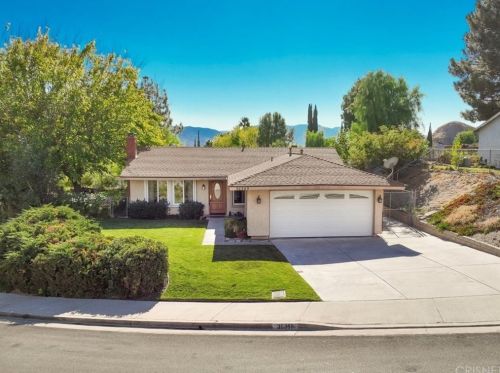 30369 Abelia Rd, Santa Clarita, CA 91387-1516