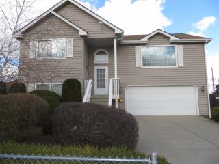 3329 31st Ave, Spokane WA  99223-3704 exterior