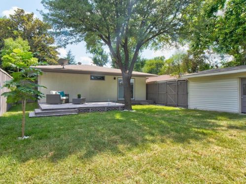 1819 Fuller Dr, Dallas TX  75228-3252 exterior