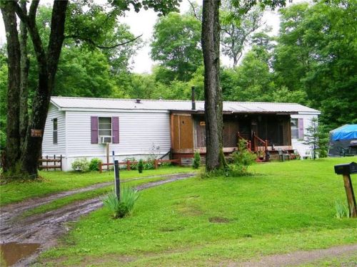 2206 Osceola Rd, Annsville, NY 13471-2402