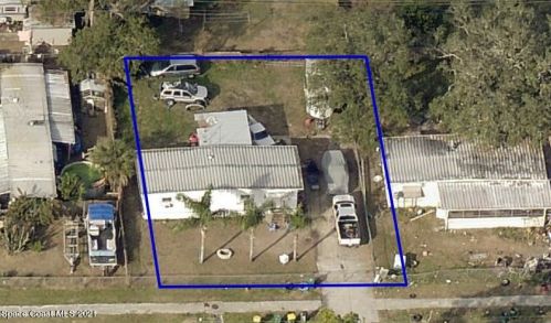 3202 Brockett Rd, Mims FL  32754-5629 exterior
