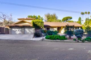 1975 Yettford Rd, Vista, CA 92083-7727
