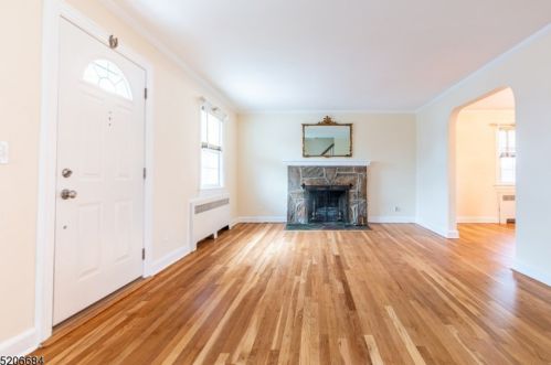 74 Satterthwaite Ave, Nutley NJ  07110-1835 exterior