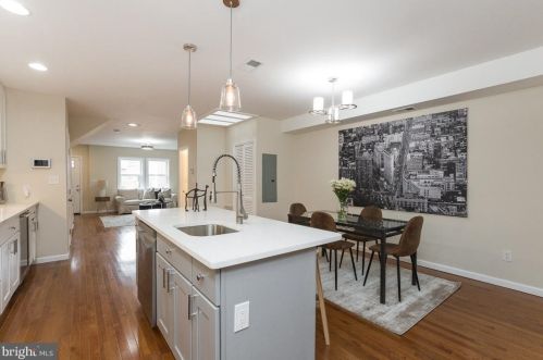 2202 16 St, Washington DC 20020-4302 exterior