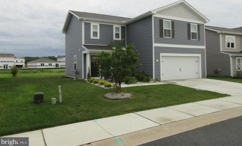 319 Planters Dr, Seaford DE  19973-7606 exterior
